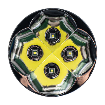 A1 20000ルーメンポータブルスポットライト、世界で最も明るい懐中電灯の1つ